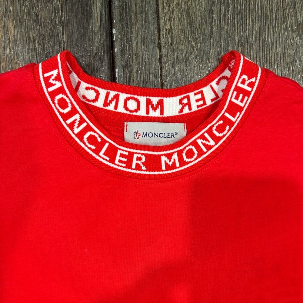 Moncler t shirt